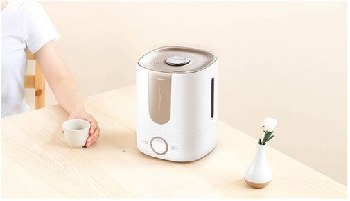 我國加濕器行業(yè)產(chǎn)品研發(fā)向高端化、品質(zhì)化、多功能化方向發(fā)展?