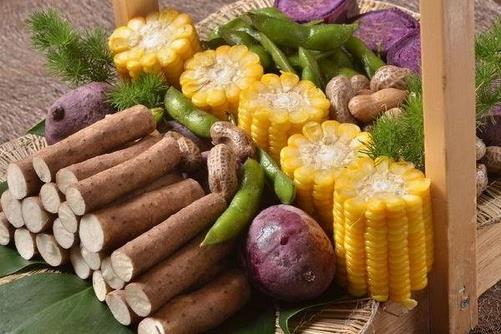 營養(yǎng)問題的巨大需求必然會(huì)催生健康食品產(chǎn)業(yè)的快速發(fā)展