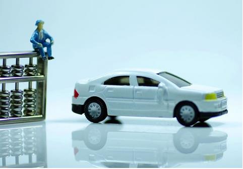 我國(guó)機(jī)動(dòng)車數(shù)量的不斷增加，使得車險(xiǎn)市場(chǎng)規(guī)模不斷擴(kuò)大?