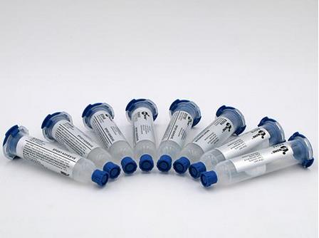 我國膠粘劑行業(yè)向著改性型、反應(yīng)型、多功能型、納米型等方向發(fā)展