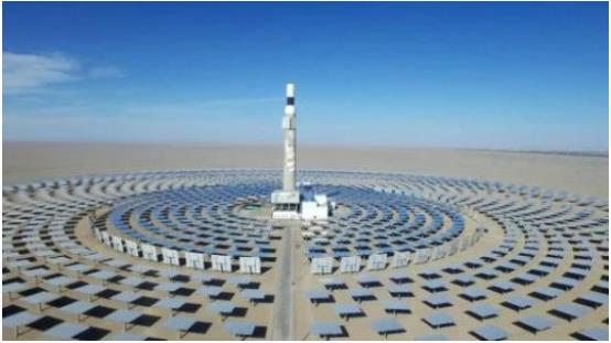 光熱發(fā)電總裝機規(guī)模持續(xù)上升，呈現(xiàn)出一派蓬勃發(fā)展的繁榮景象