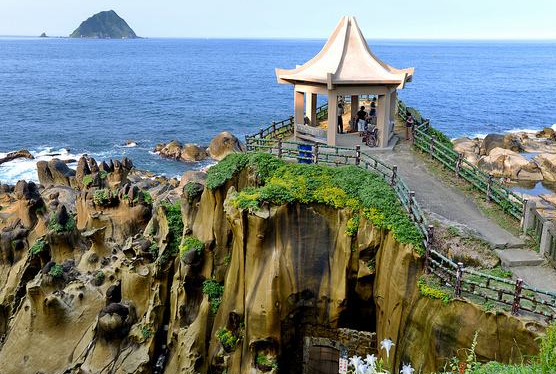 單身旅游市場(chǎng)興起：一個(gè)人旅行 多花60%的錢(qián)也愿意